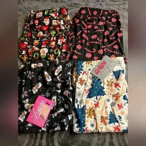 Lady's 4 Pack Colorful Christmas Holiday Festive Casual leggings‎ (#362)